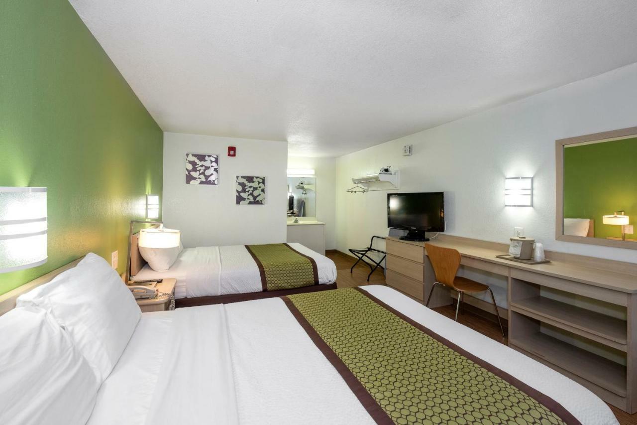 American Inn Карлайл Экстерьер фото