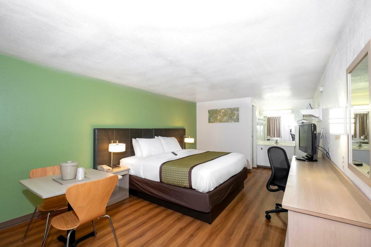 American Inn Карлайл Экстерьер фото